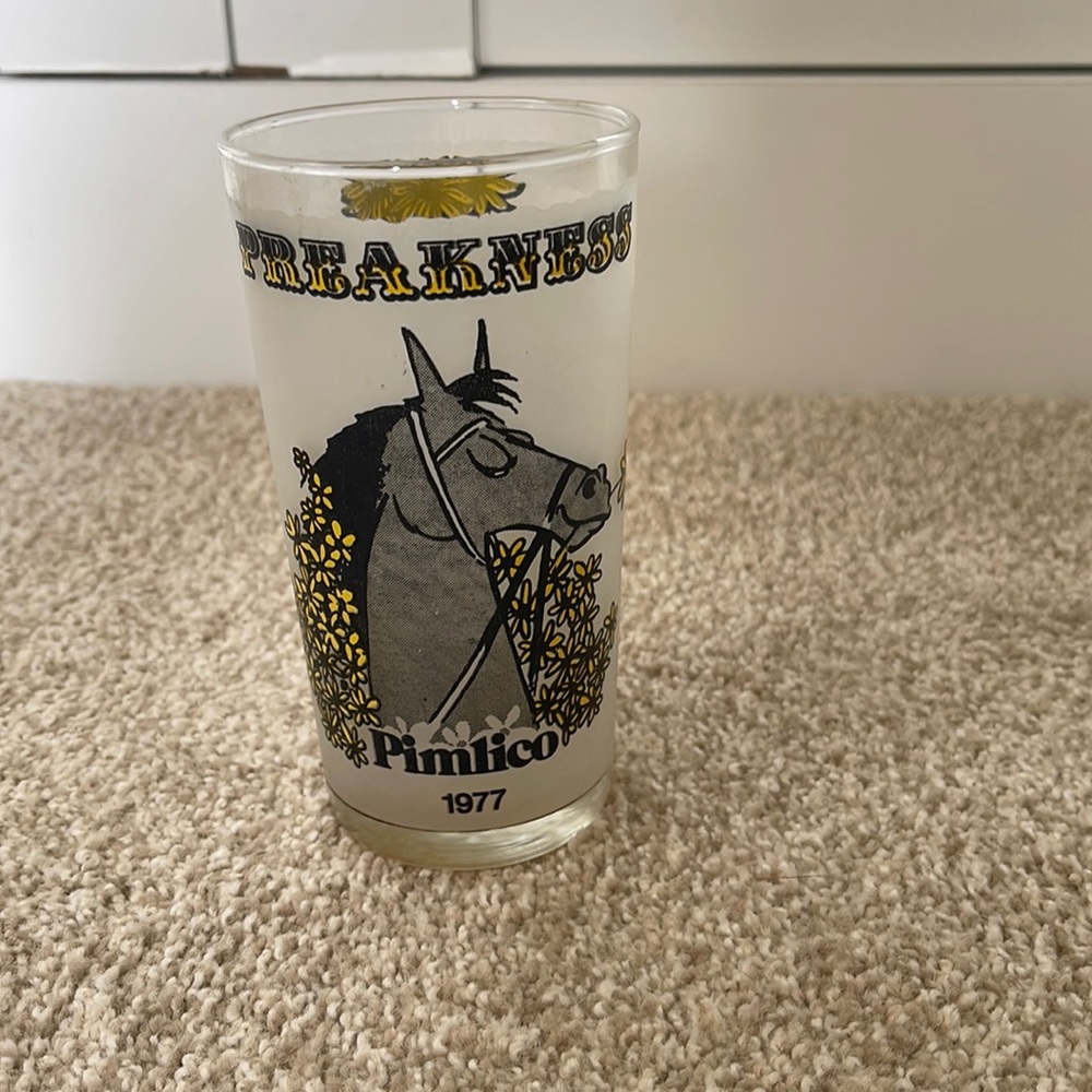 Derby 🐎 glassware